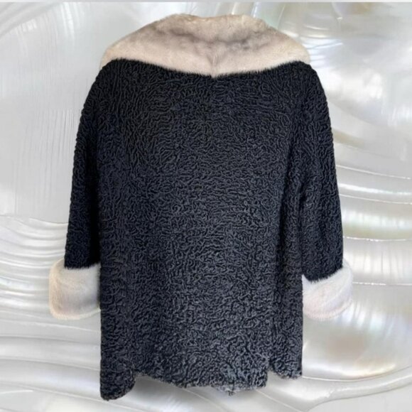 70’s Persian Lamb & Mink Coat - Picture 3 of 6